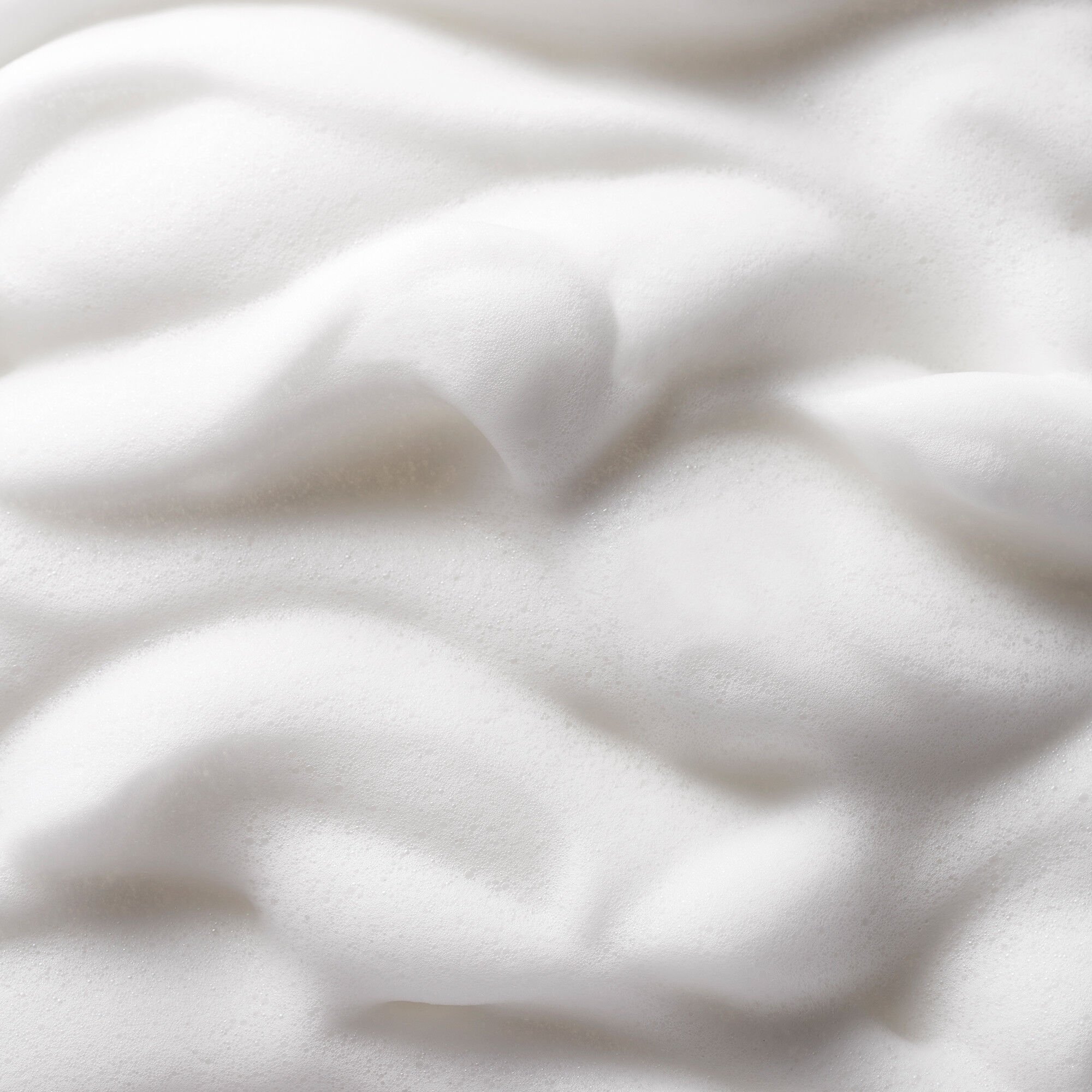 Espuma acondicionadora Style + Protect para volumen ligero